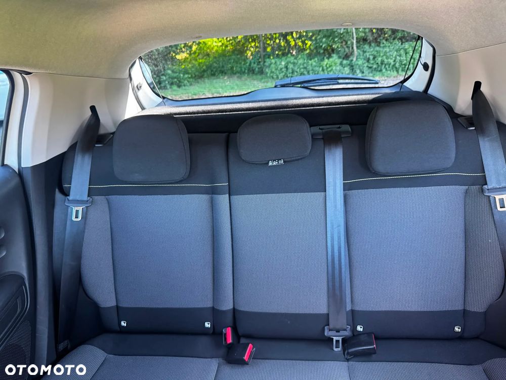 Citroën C3 1.2 PureTech Feel - 9