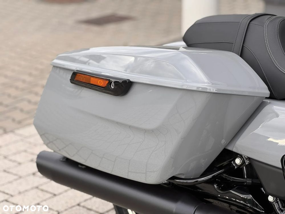 Harley-Davidson Touring Street Glide - 9