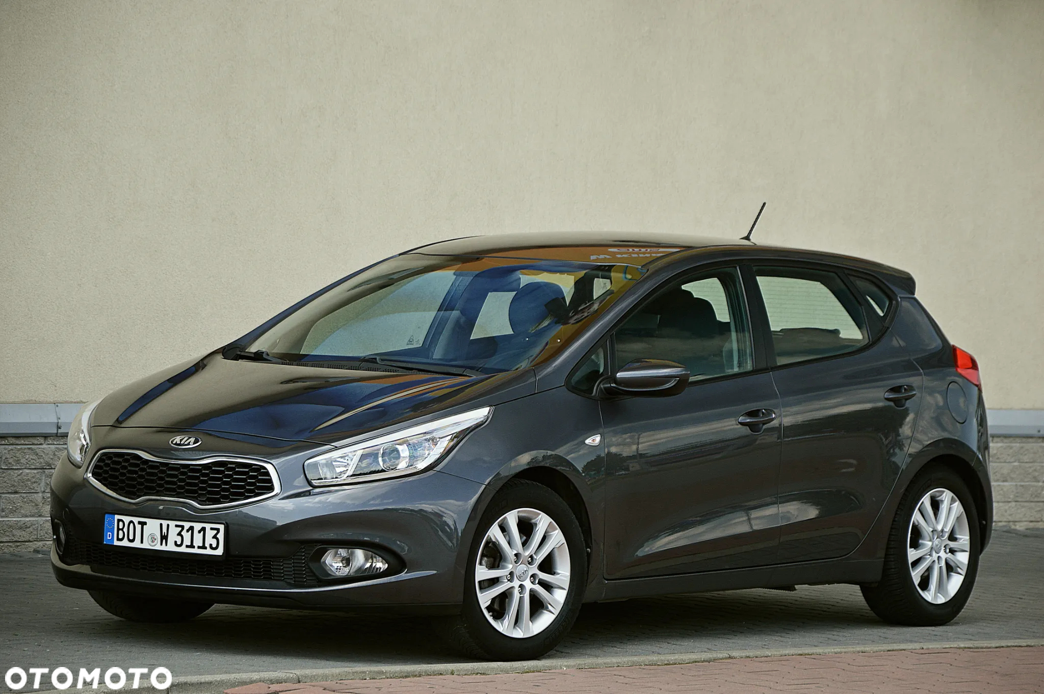 Kia Ceed 1.4 CVVT SW Attract - 12