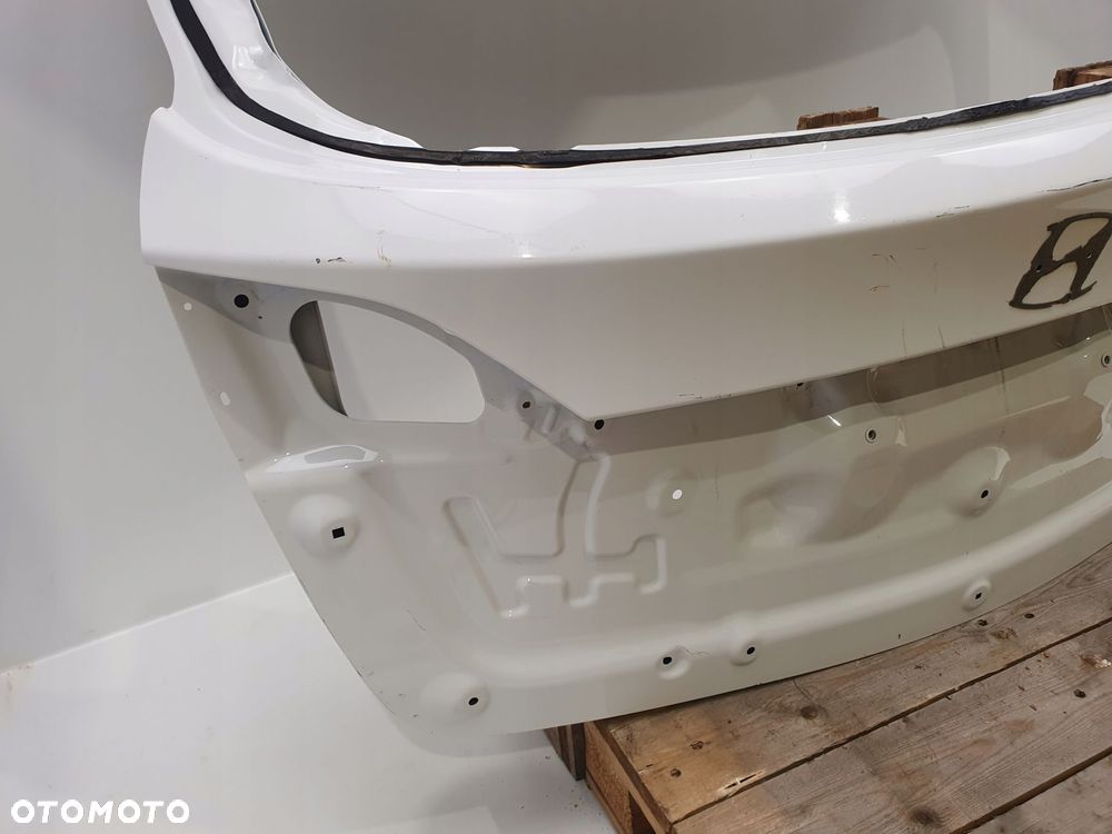 TYLNA KLAPA Hyundai i30 kombi II 2011-2017 tylnia tył bagażnika biała - 4