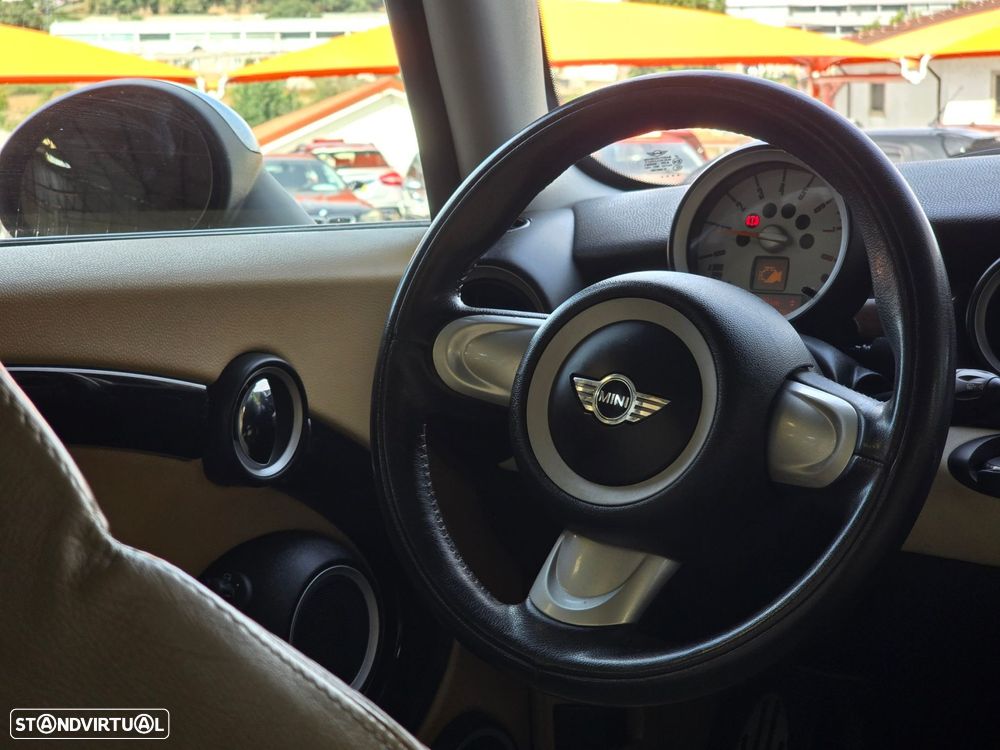 MINI 3 Portas Cooper S - 17