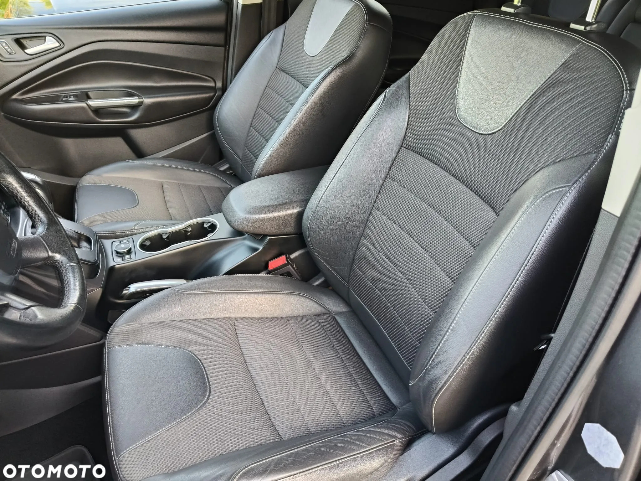 Ford Kuga 2.0 TDCi 4WD Titanium - 11