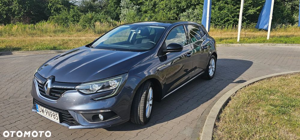 Renault Megane 1.2 Energy TCe Limited - 10