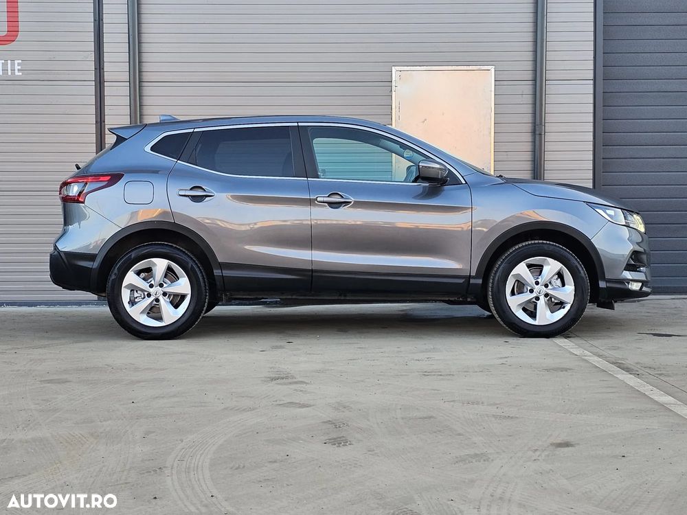 Nissan Qashqai 1.3 DIG-T TEKNA - 8