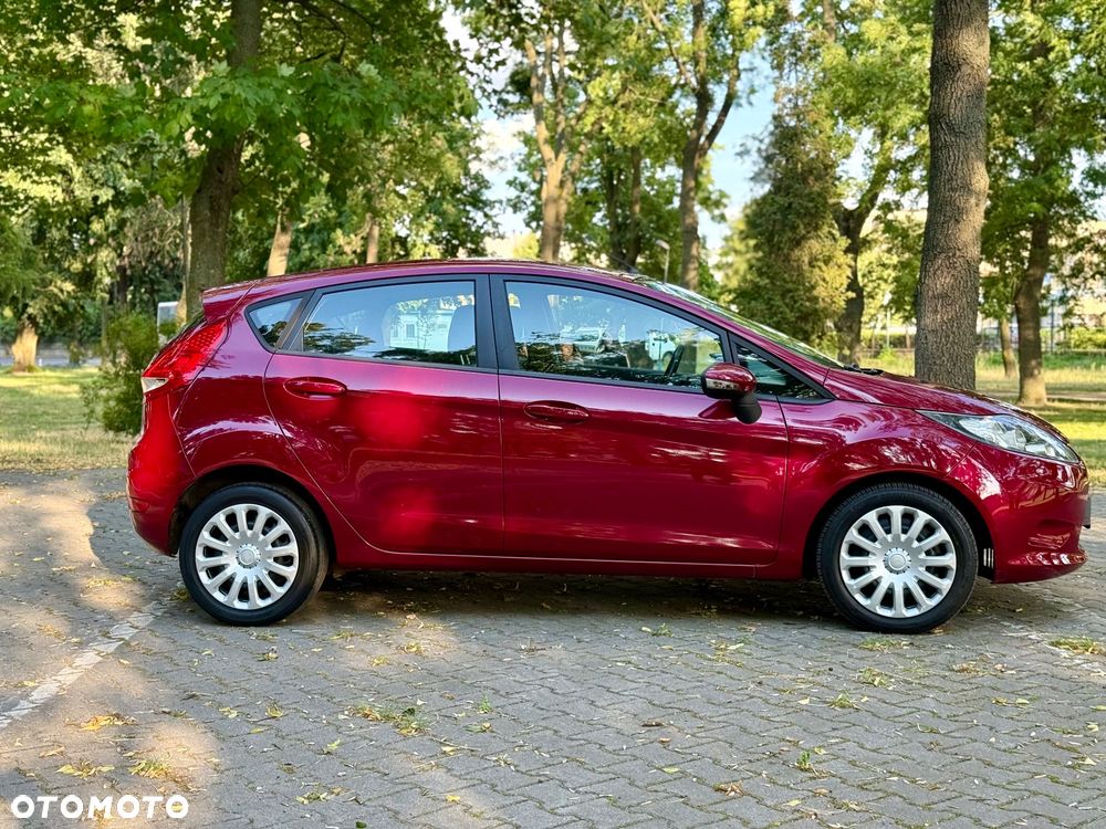 Ford Fiesta 1.25 Champions Edition - 10