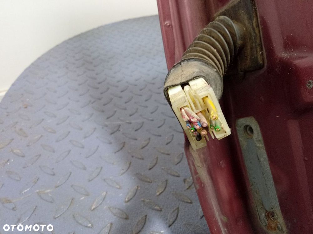 VOLVO 740 KOMBI DRZWI TYŁ PRAWE METALLIC RED - 6