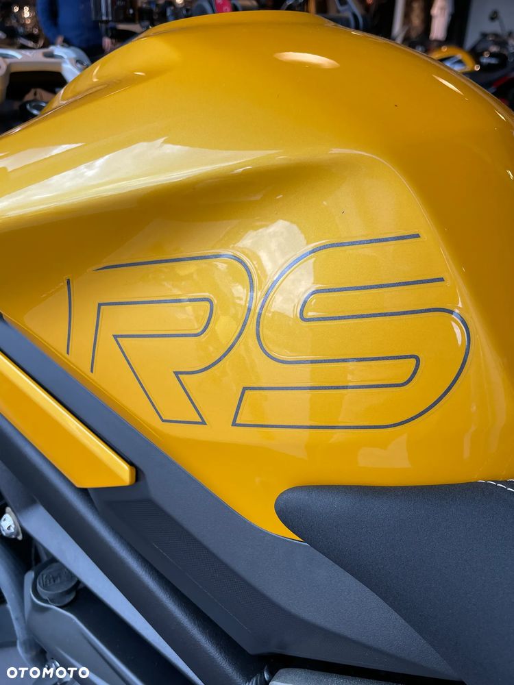 Triumph Street Triple - 21