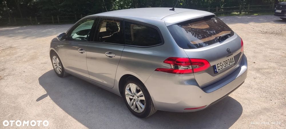 Peugeot 308 1.5 BlueHDi Allure S&S - 11