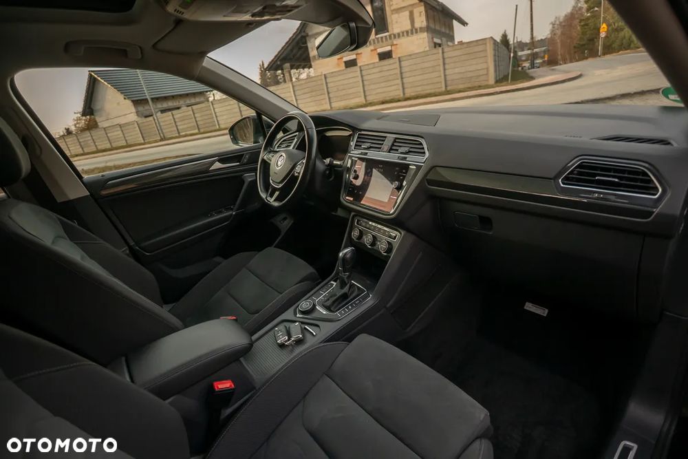 Volkswagen Tiguan Allspace - 21