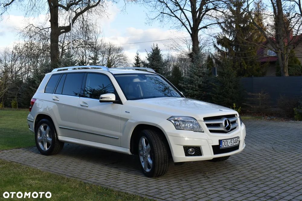 Mercedes-Benz GLK 220 CDI (BlueEFFICIENCY) - 4