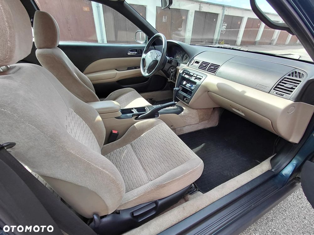 Honda Prelude 2.0i-16 - 24