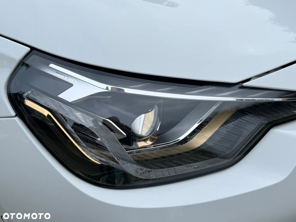 BMW Seria 2 220d M Sport - 26