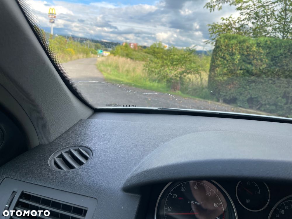 Opel Astra III 1.4 Enjoy - 13