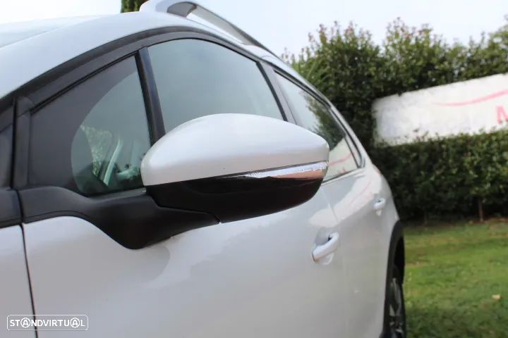 Peugeot 2008 1.2 PureTech Allure - 7