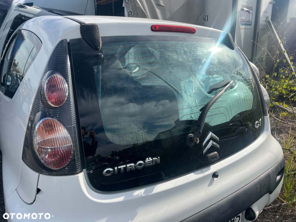 Klapa, szyba tylna Citroen C1 pierwszej generacji / I 2005-2014r. Hatchback