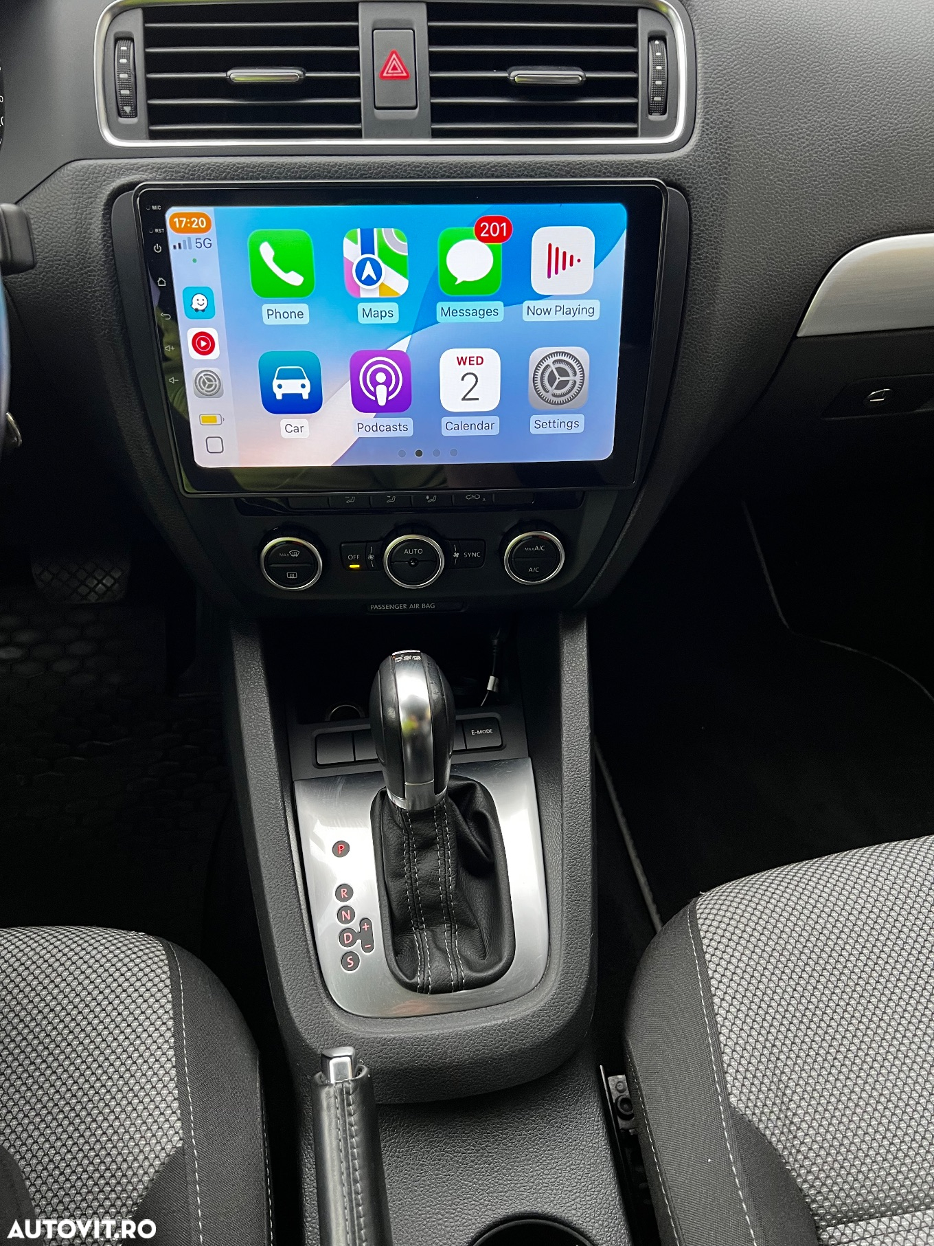 Volkswagen Jetta 1.4 Hybrid DSG Comfortline - 11