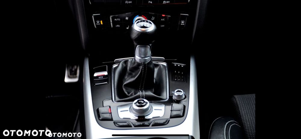 Audi A4 Limousine 1.8 TFSI quattro S line Sportpaket - 17