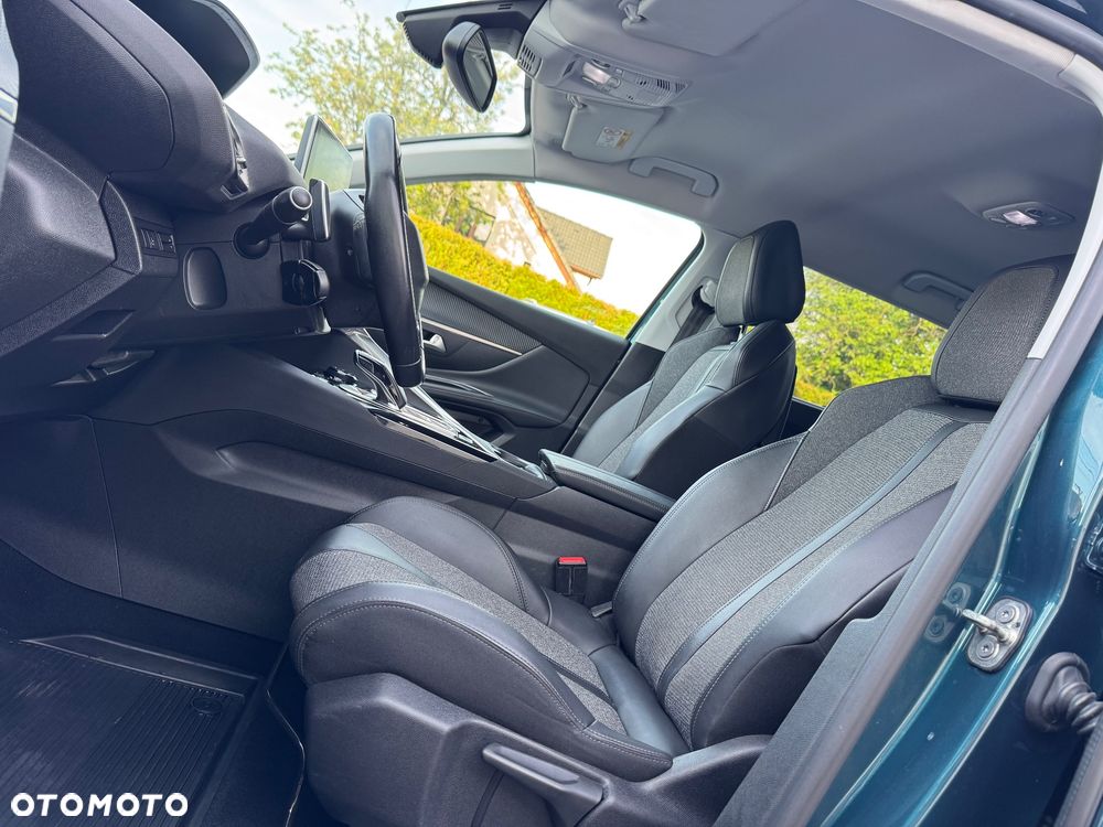 Peugeot 5008 BlueHDi 130 EAT8 Allure - 17
