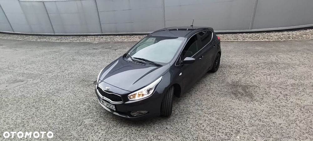 Kia Ceed 1.4 M - 8