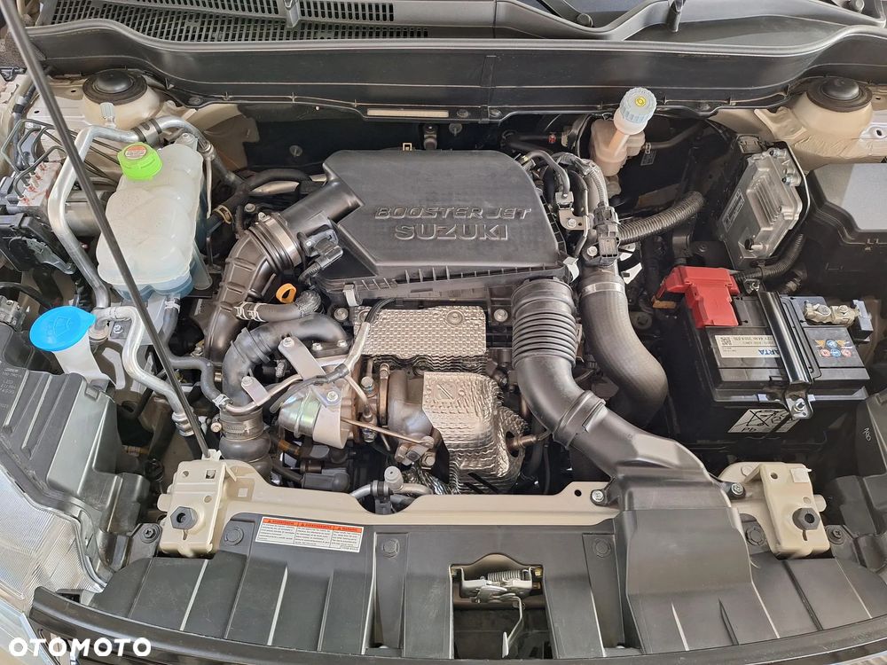 Suzuki Vitara 1.4 Boosterjet mHEV Elegance 2WD - 30