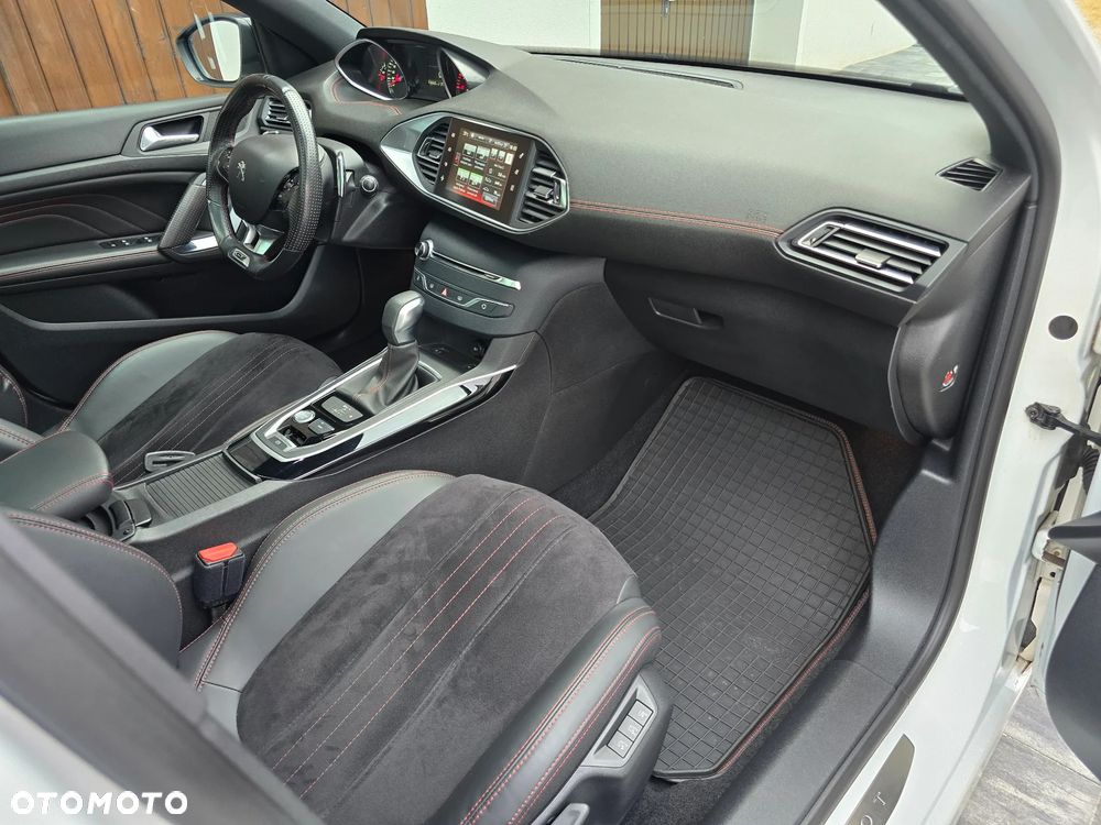 Peugeot 308 - 7
