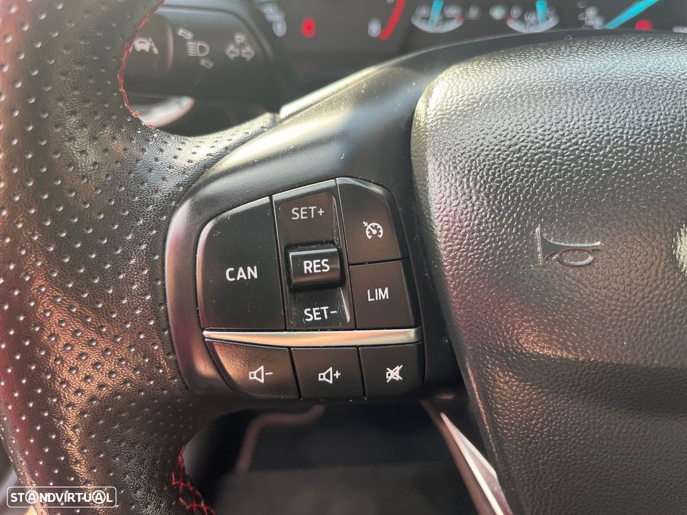 Ford Fiesta 1.0 EcoBoost ST-Line - 16