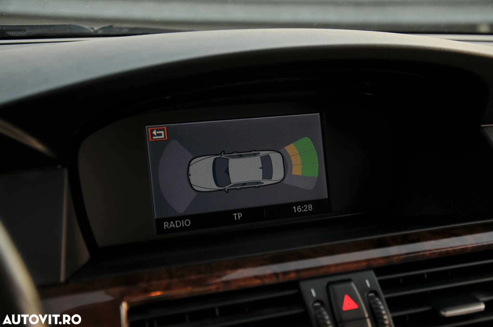 BMW Seria 5 523i Aut. - 16