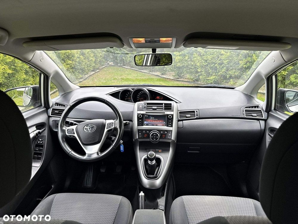 Toyota Verso 1.6 D-4D Premium 7os - 8