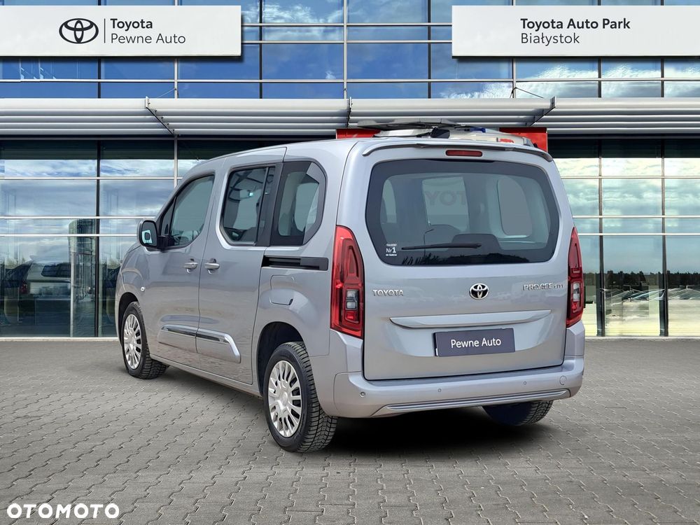 Toyota Proace City Verso 1.5 D-4D Business - 3