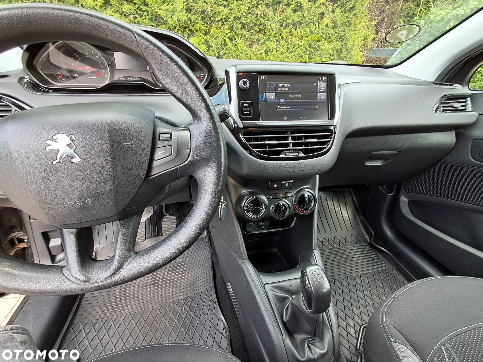 Peugeot 208 1.6 e-HDi Active STT - 10