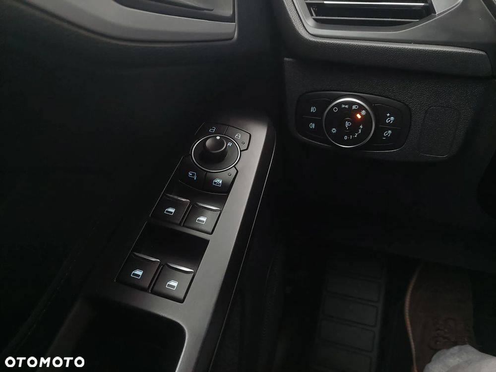 Ford Focus 1.5 EcoBlue Connected - 36