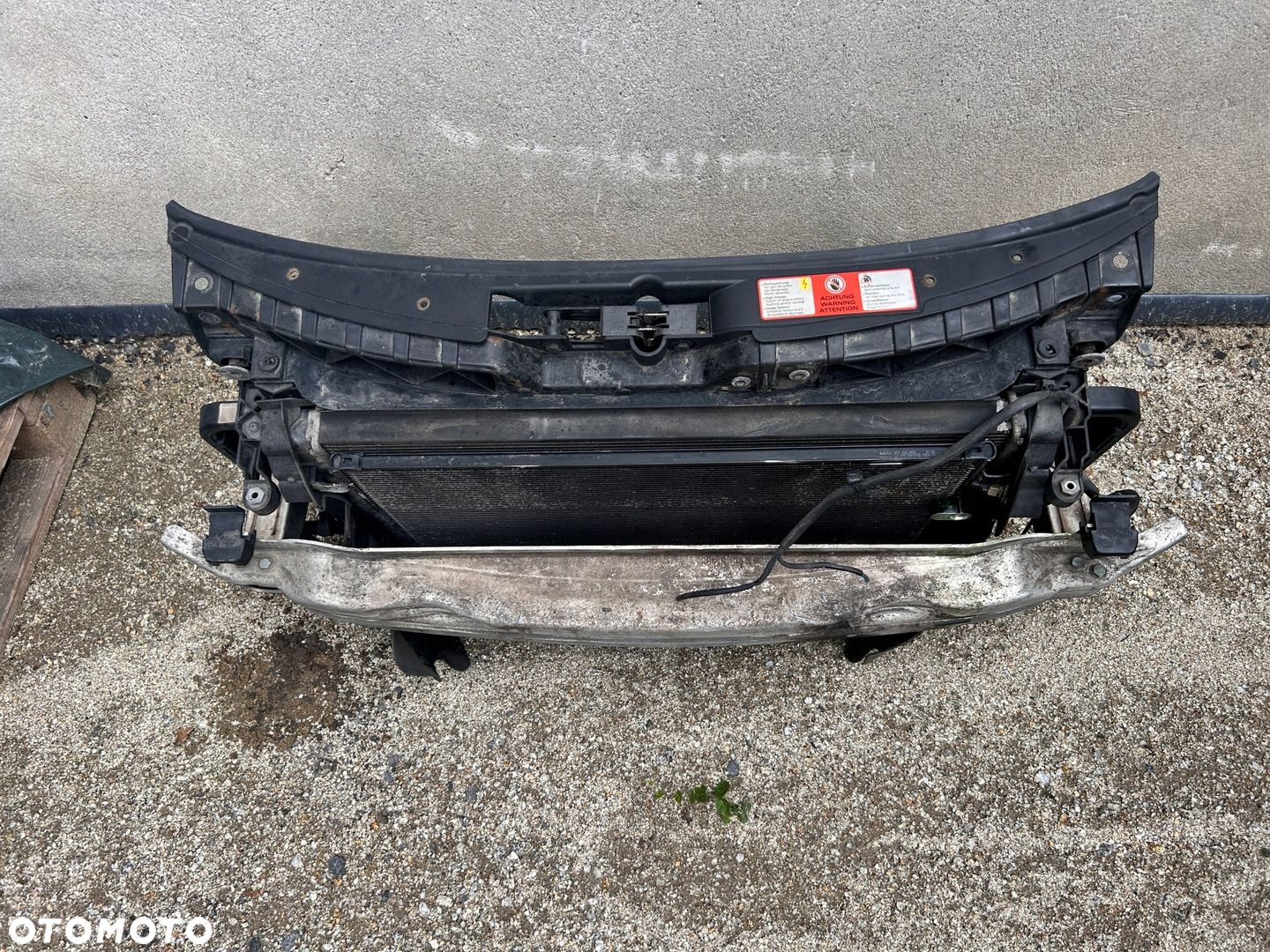AUDI S6 C6 5.2 V10 PAS PRZEDNI CHŁODNICE WENTYLATORY - 2