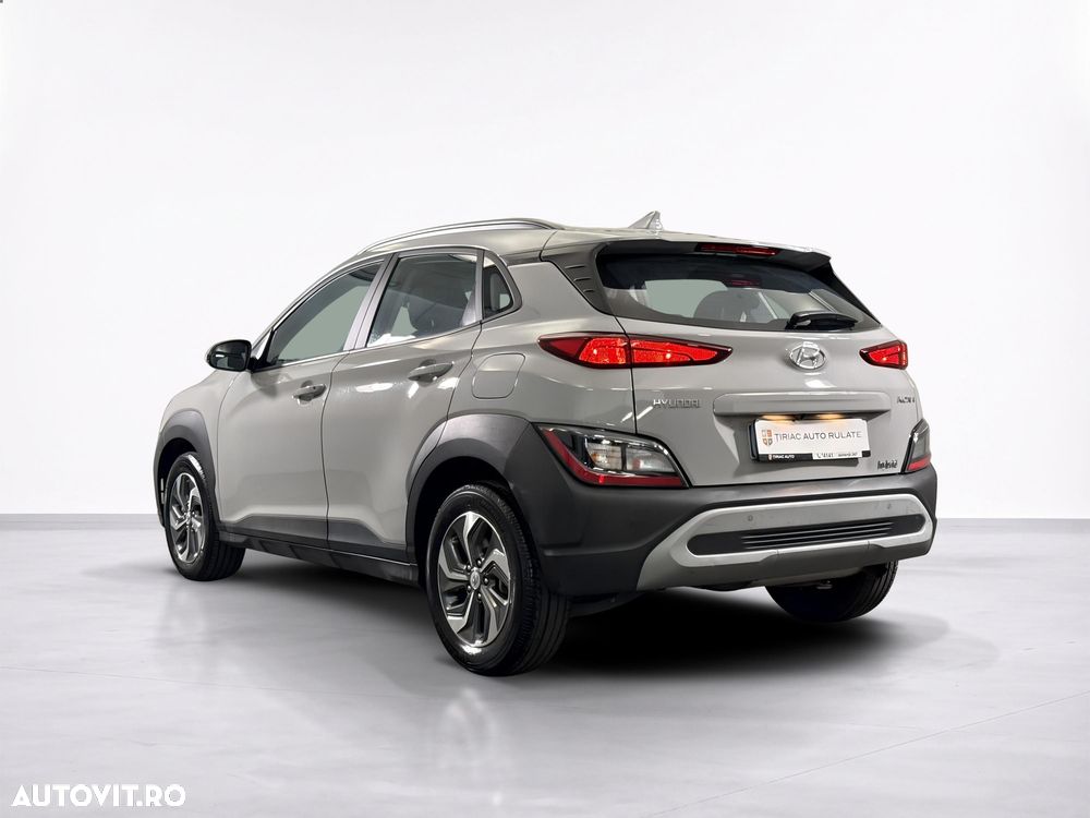 Hyundai KONA - 4