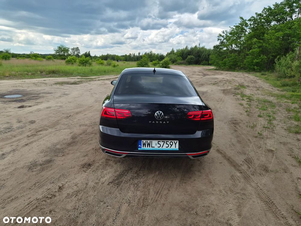 Volkswagen Passat 1.5 TSI EVO Elegance DSG - 3