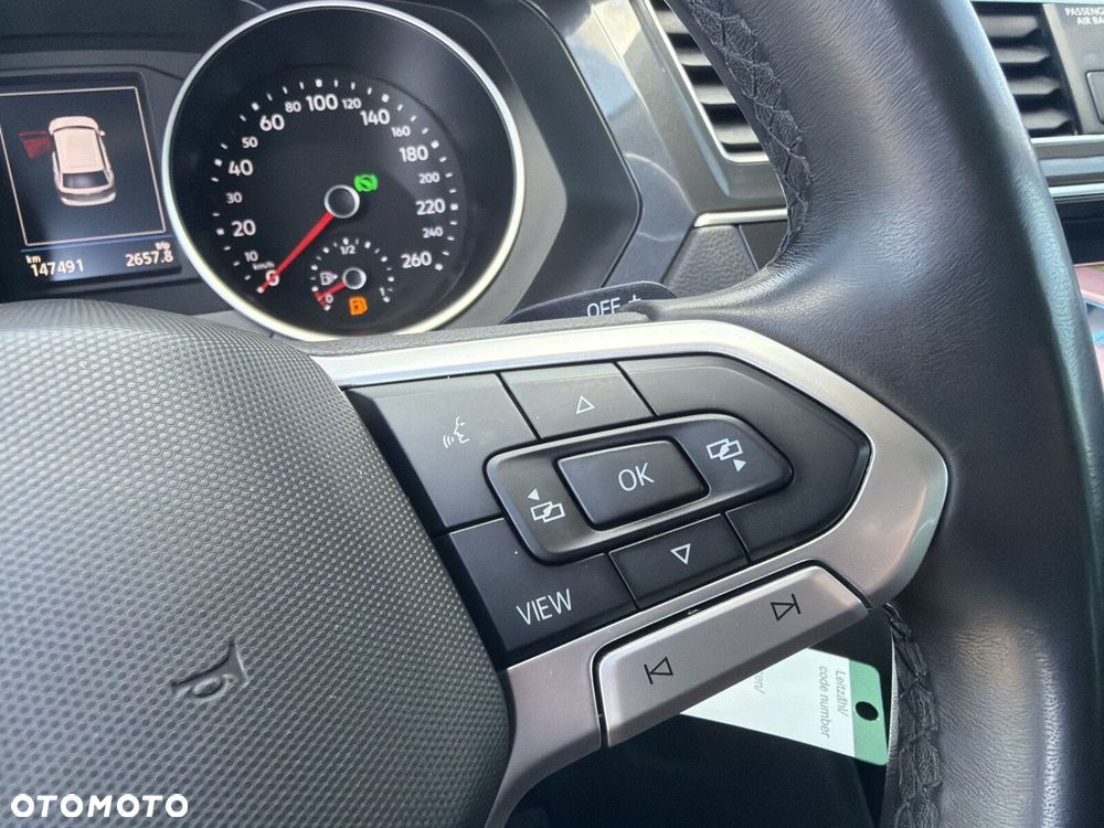 Volkswagen Tiguan - 21