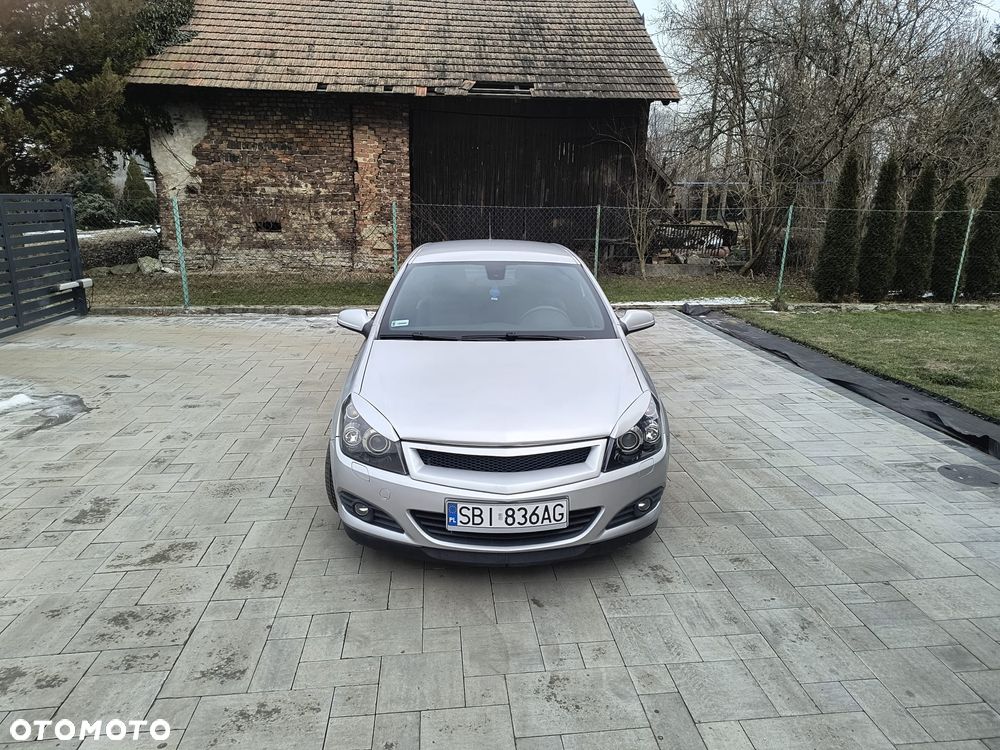 Opel Astra 1.8 Sport - 9