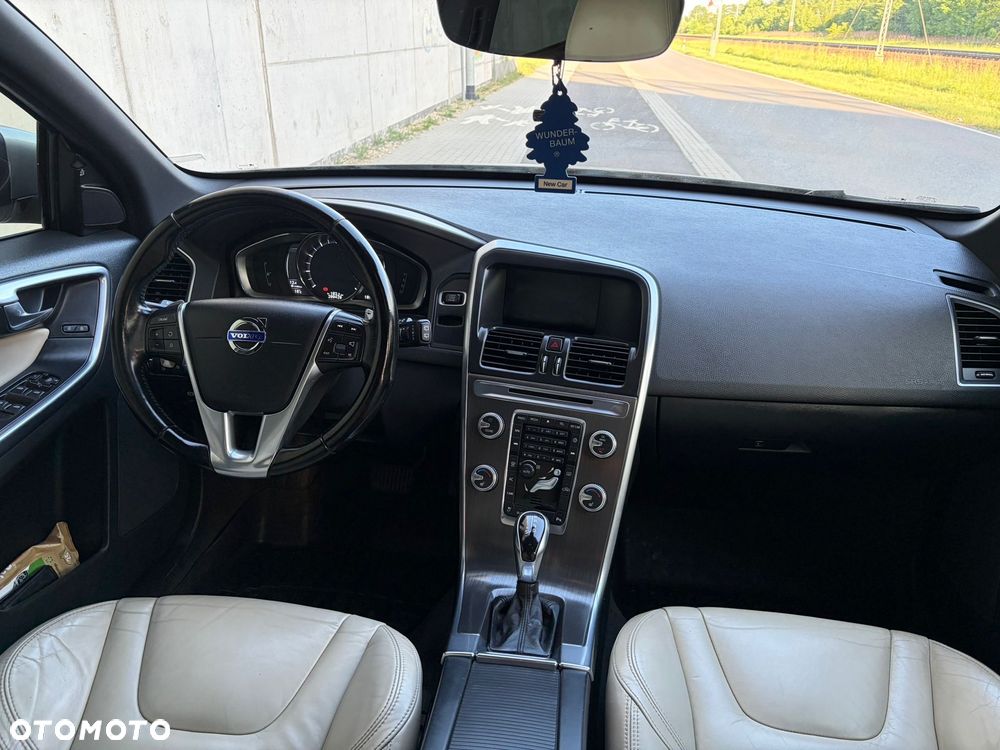 Volvo XC 60 - 19