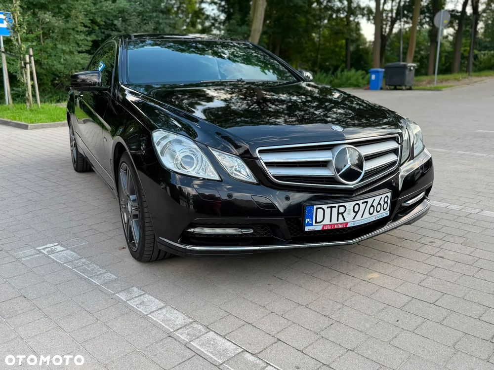 Mercedes-Benz Klasa E 250 CGI BlueEFFICIENCY Automatik Avantgarde - 33