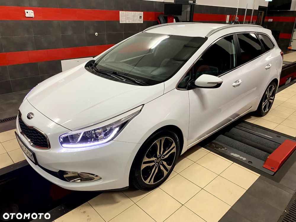 Kia Ceed 1.6 GDI Spirit - 6