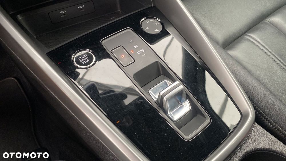 Audi A3 Limousine 35 TFSI mHEV S tronic - 17