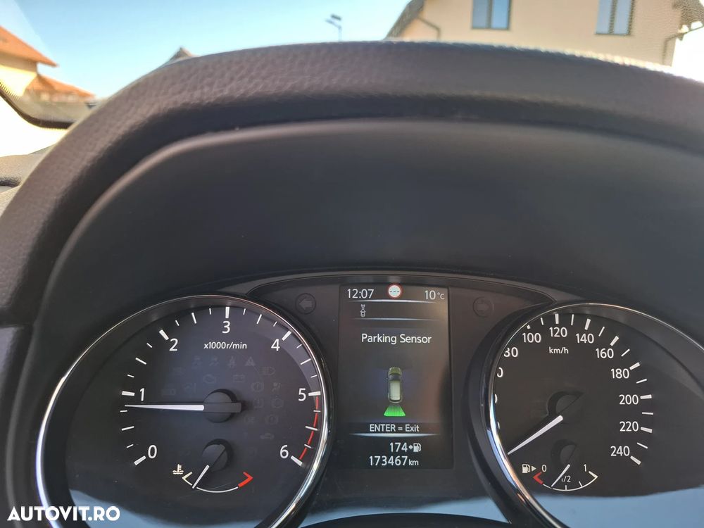 Nissan Qashqai 1.5 DCI Start/Stop N-Connecta - 17