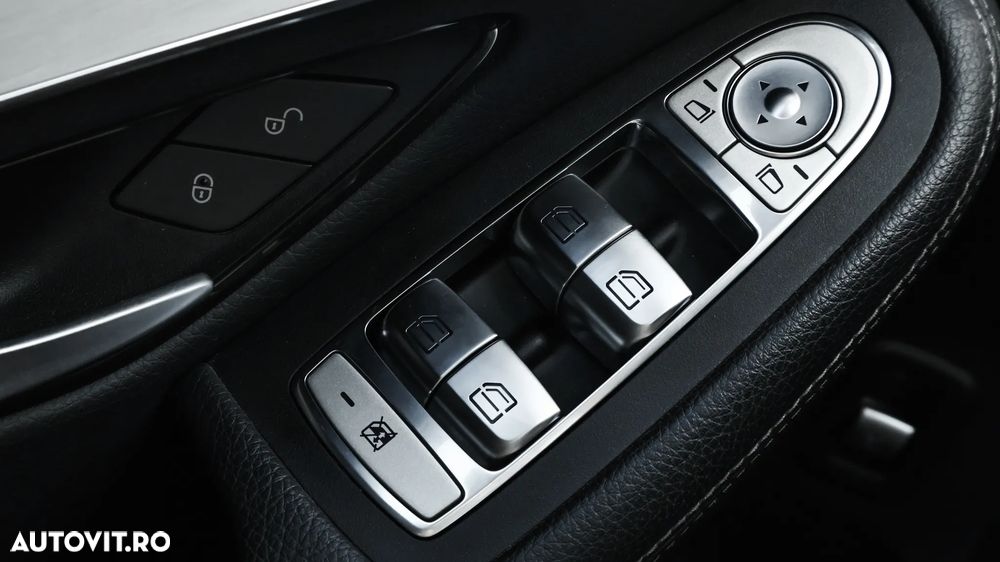 Mercedes-Benz GLC - 22