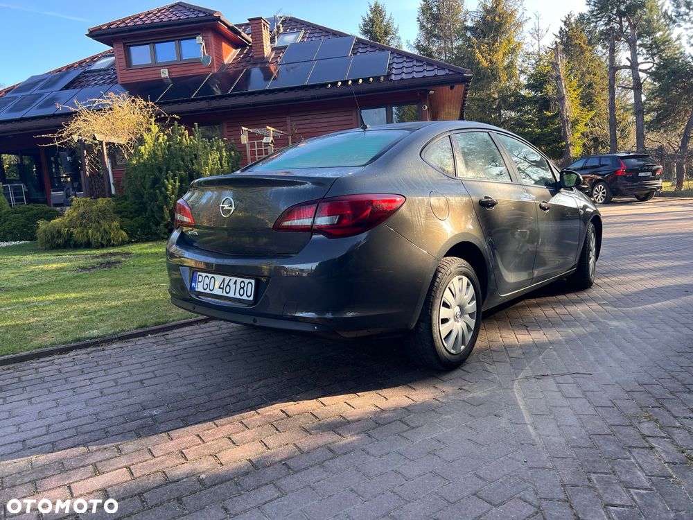 Opel Astra 1.6 Cosmo EU6 - 5