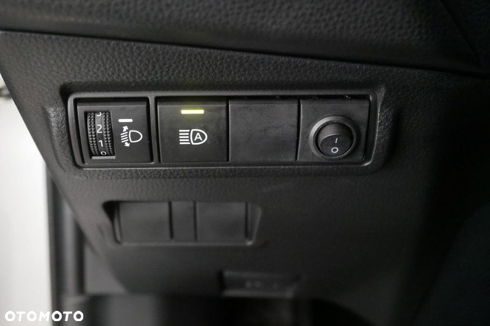 Toyota Corolla Cross 2.0 Hybrid Style - 29