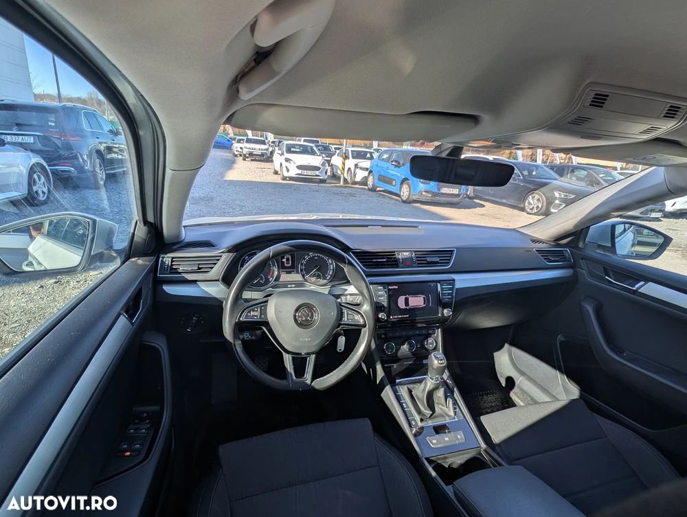 Skoda Superb 2.0 TDI 4X4 Style - 21