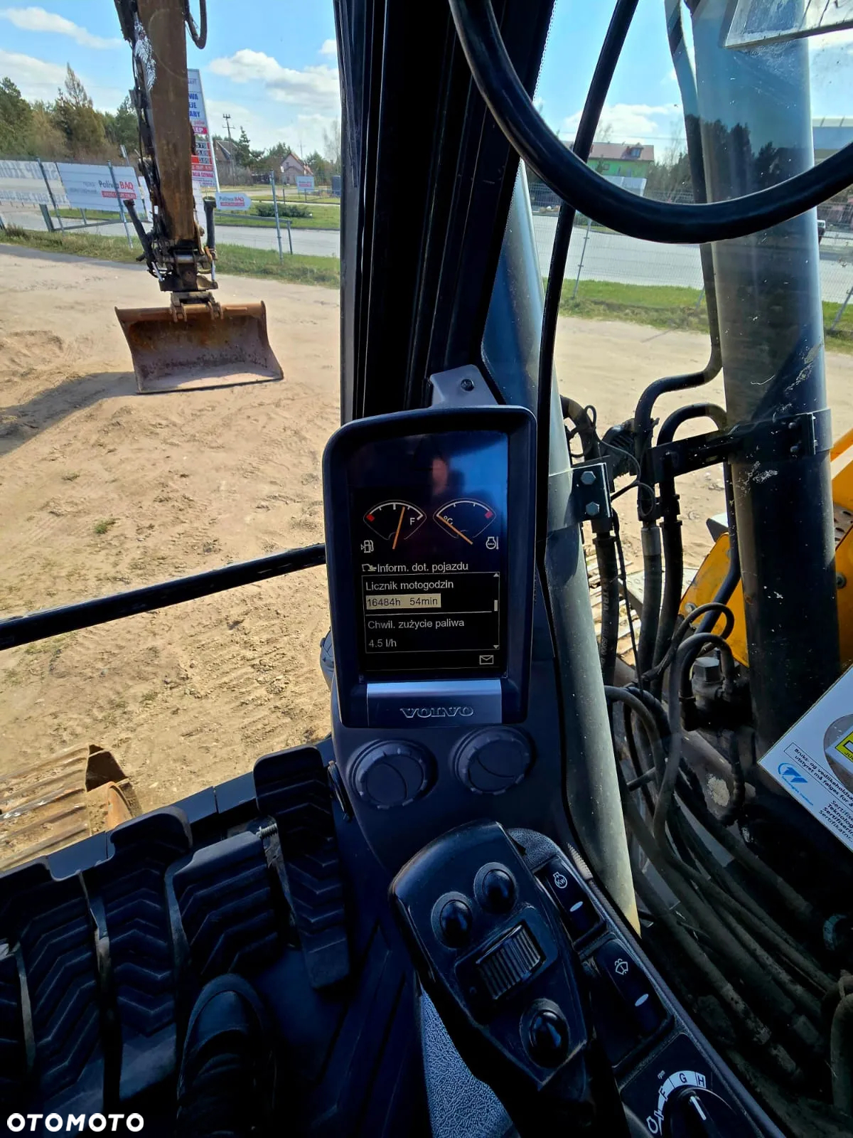 Volvo ECR 235 CL - 12
