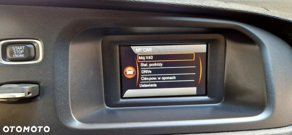 Volvo V40 - 15
