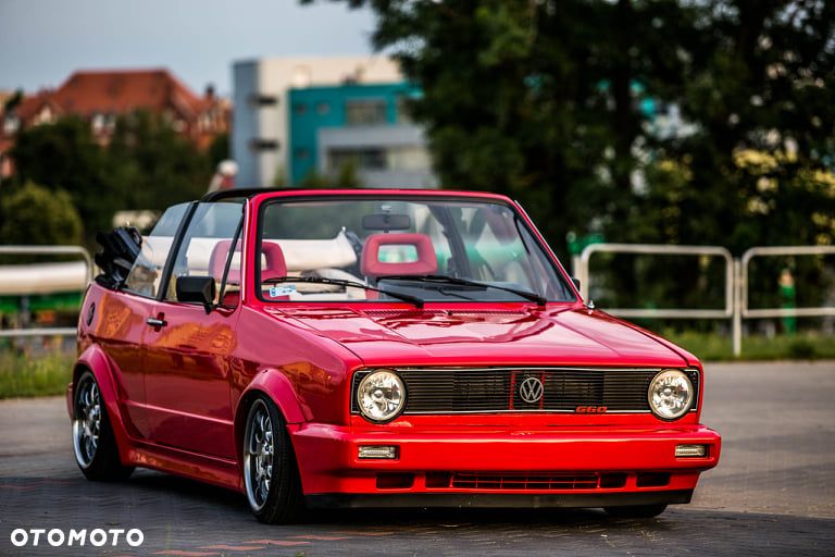 Volkswagen Golf 1.8 - 1