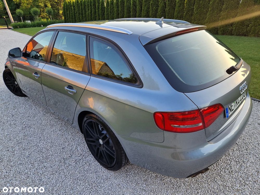 Audi A4 Avant 2.0 TDI DPF Ambiente - 26