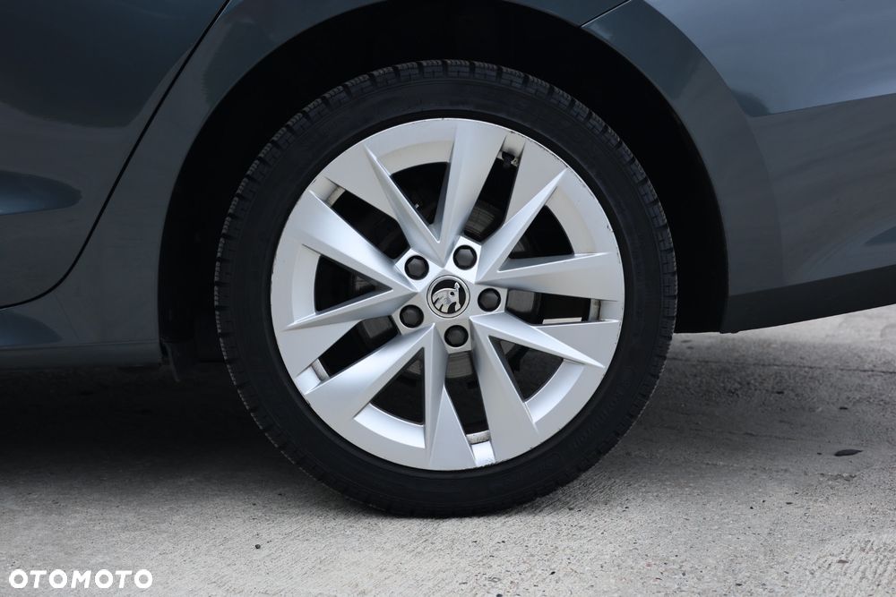 Skoda Octavia 1.5 TSI ACT Style - 18